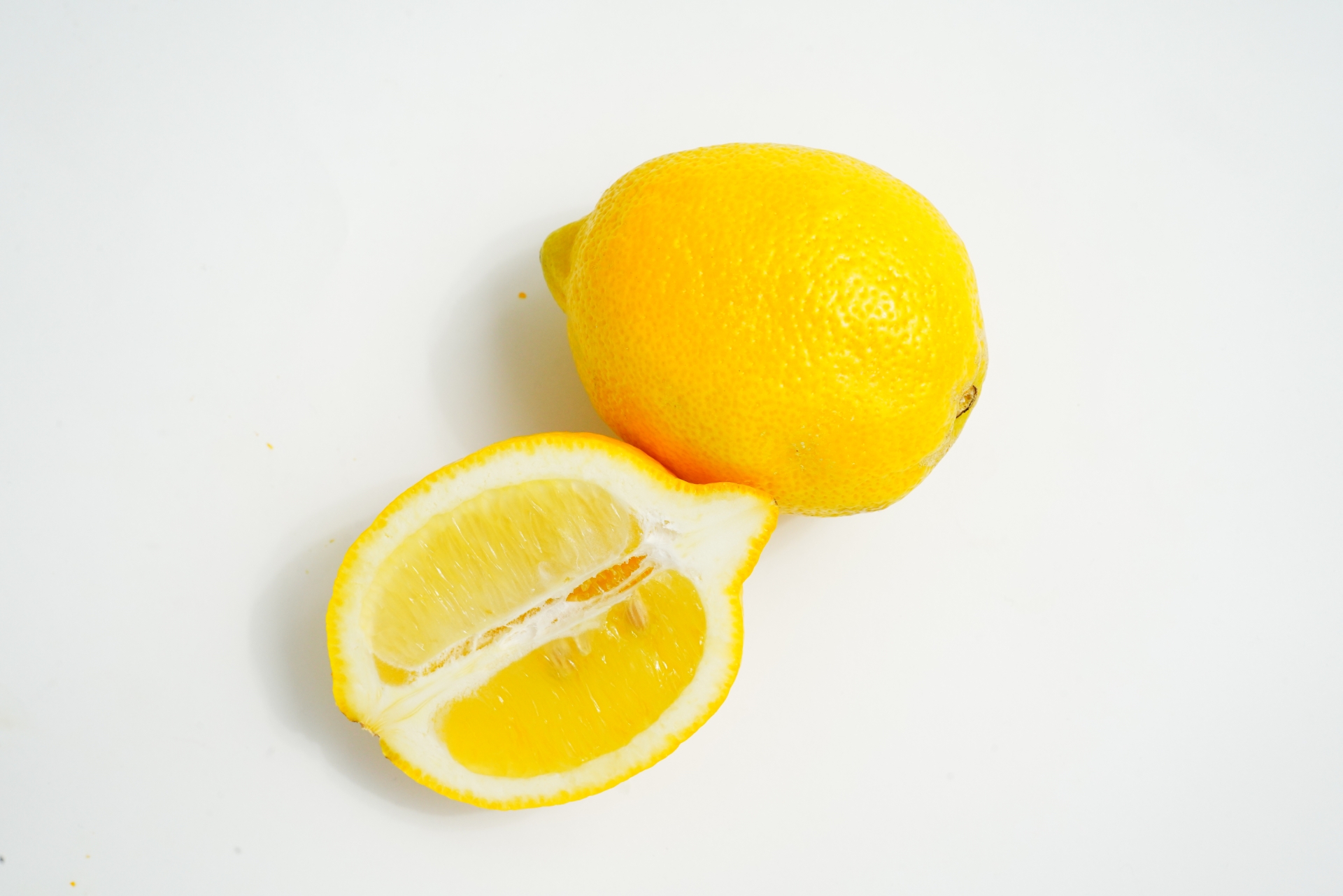 フルーツの食べ方のアイキャッチ画像