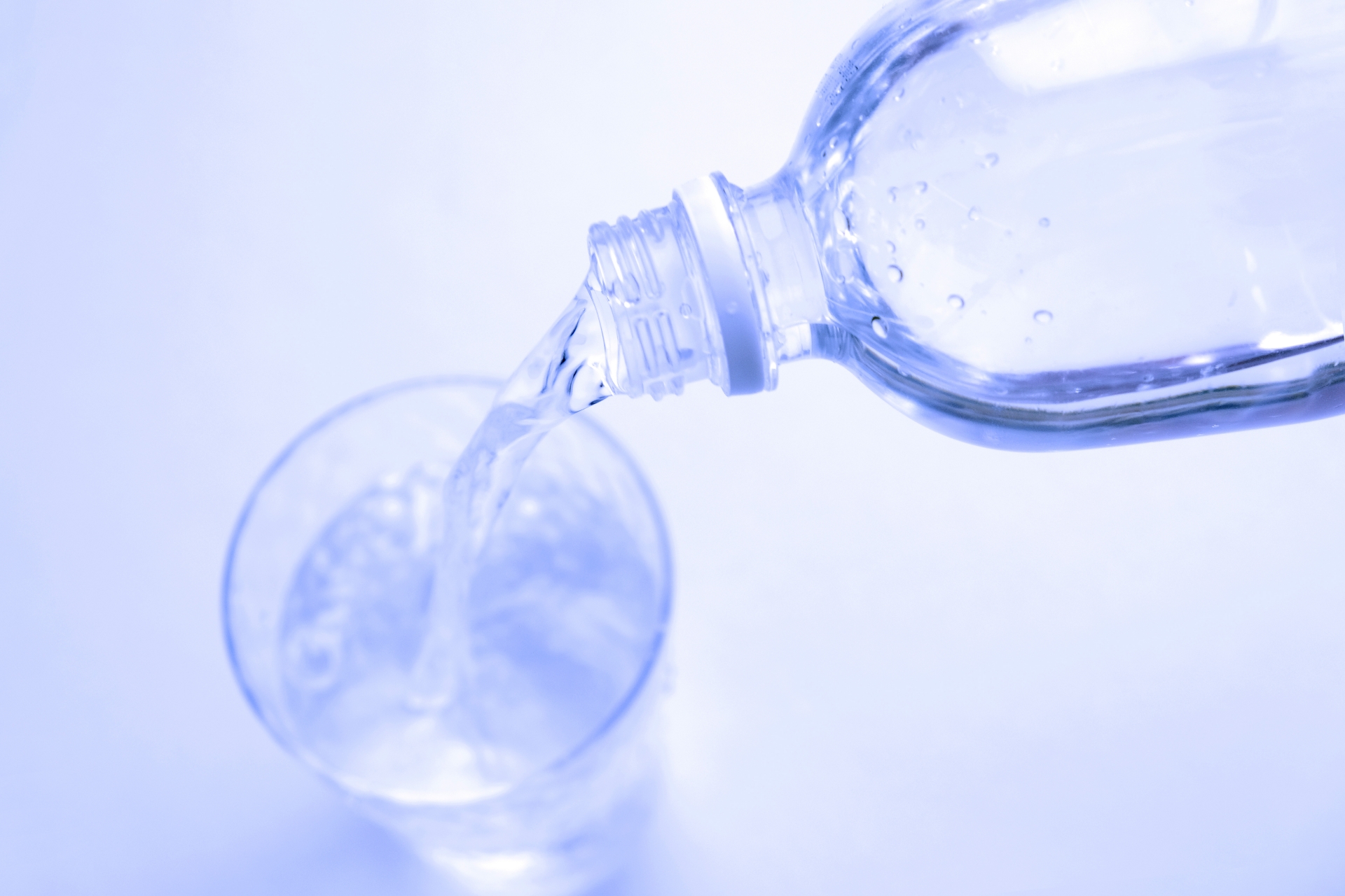 ミネラルウォーターのアイキャッチ画像